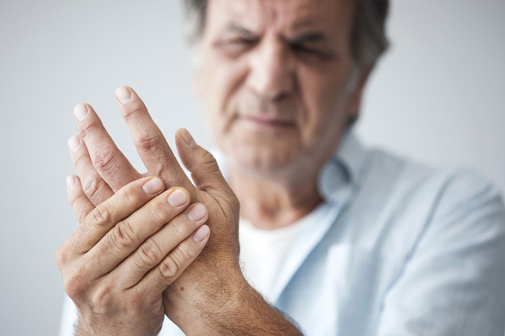 Arthritis &#8211; Early Signs and Natural Treatments